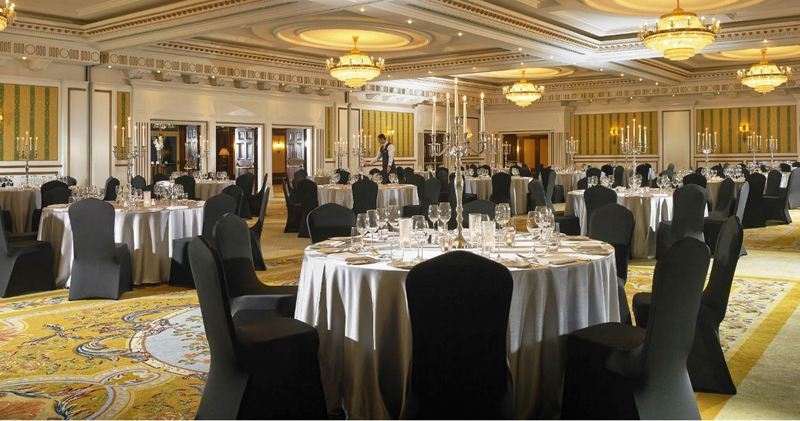 Powerscourt Hotel, Autograph Collection Эннискерри Экстерьер фото The ballroom at the Taj Mahal Palace